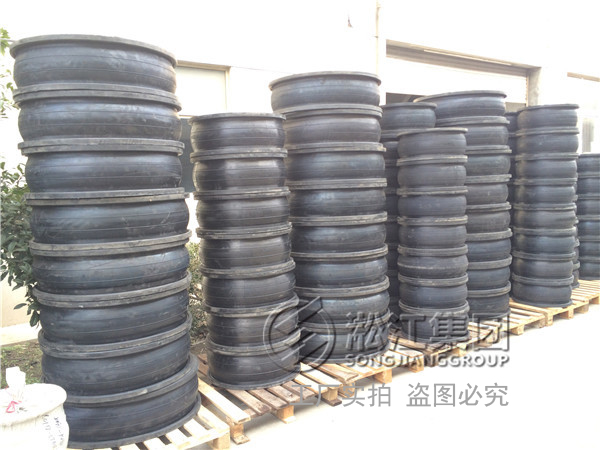 苏州热镀锌法兰橡胶接头，吴中区法兰橡胶接头，市政污水处理法兰橡胶接头